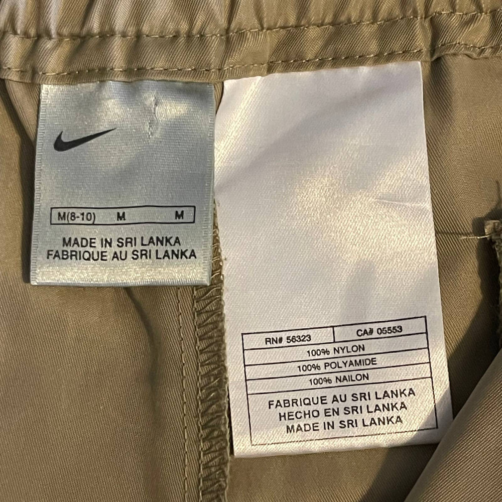 Nike Women's Straight Legs Activewear Nylon Pants Sz Medium 8/10 - Picture 4 of 12